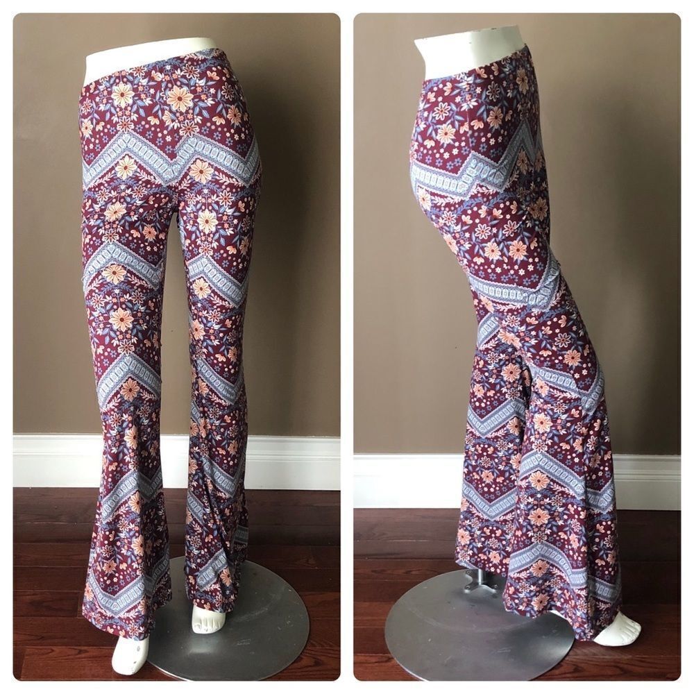 Windsor Flower & Paisley Print Flare Pants